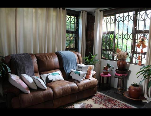 3 BEDROOM HOUSE FOR SALE IN KENSINGTON
